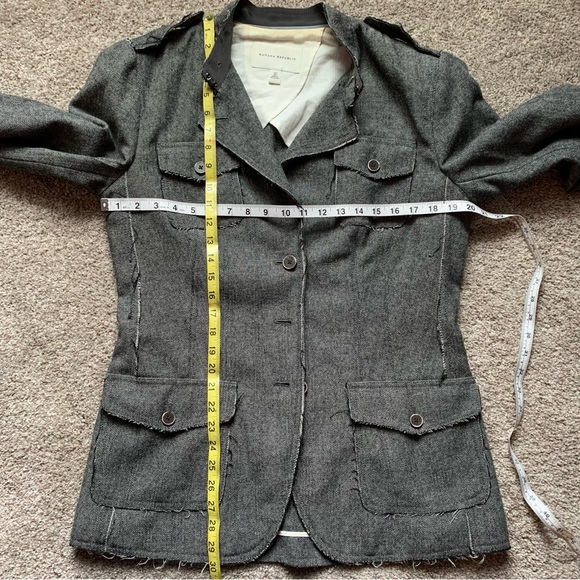 Banana Republic Wool Blend Distressed Herringbone Military Jacket Women Size 16T - Picture 5 of 16